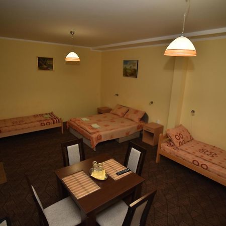 Eco Rural Tourism Association Skorenovac Hotel Kültér fotó