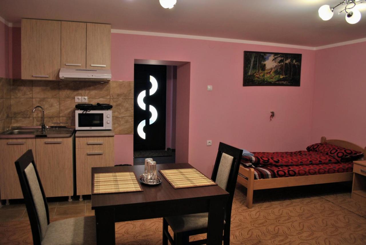 Eco Rural Tourism Association Skorenovac Hotel Kültér fotó