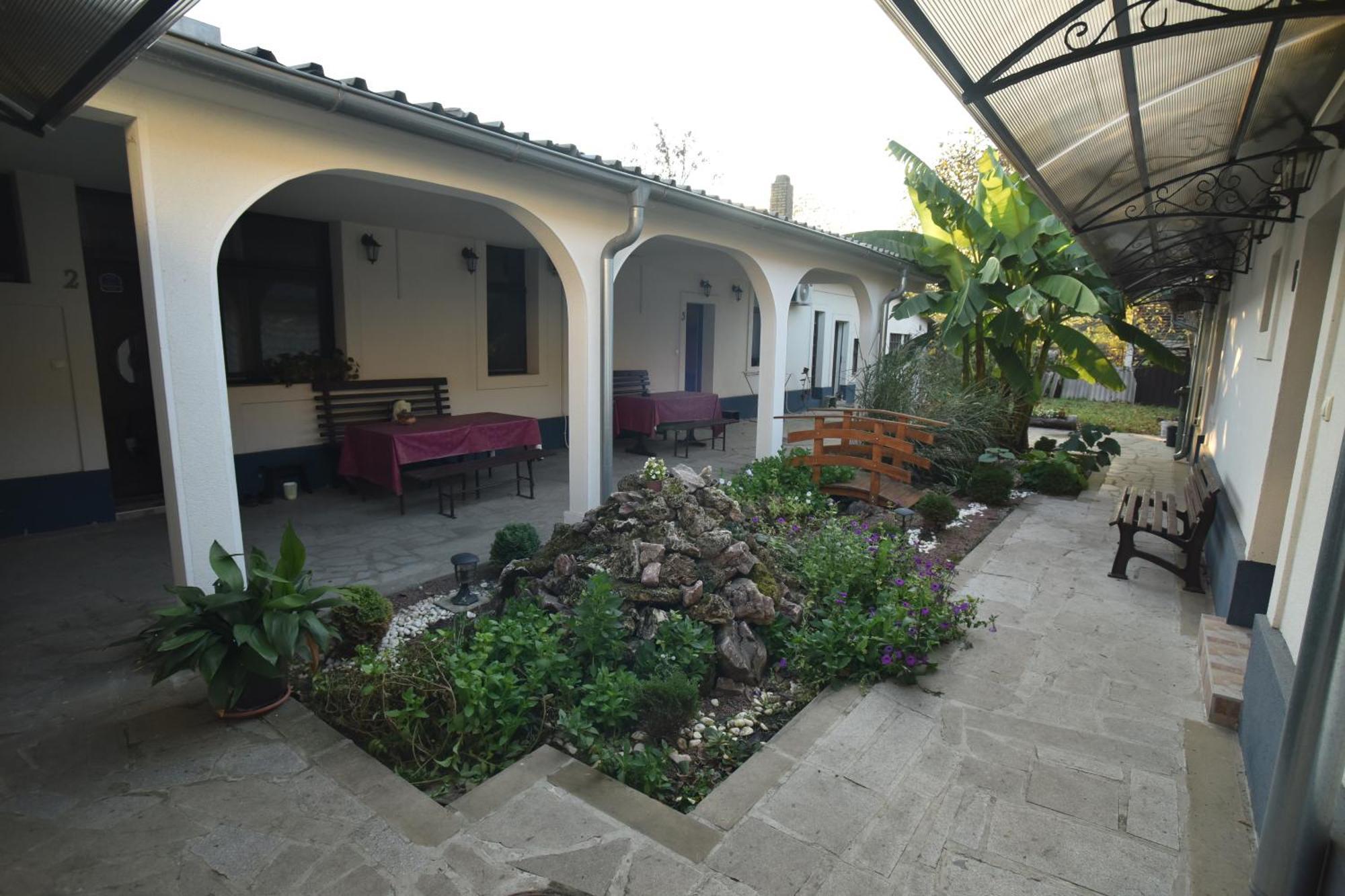 Eco Rural Tourism Association Skorenovac Hotel Kültér fotó